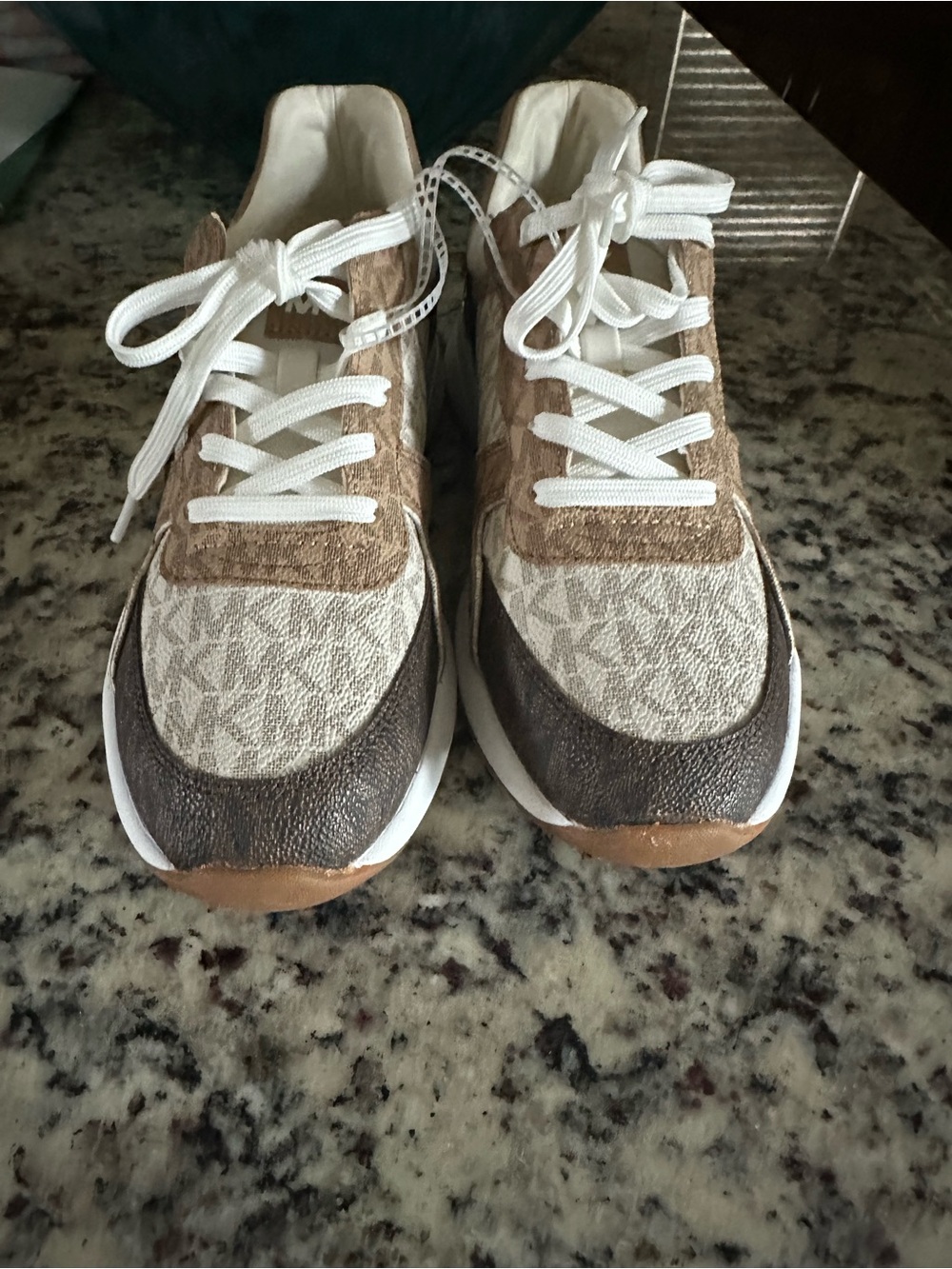 Michael Kors Beige and Brown Logo Runner Sneakers with White Laces New!!! Size 7